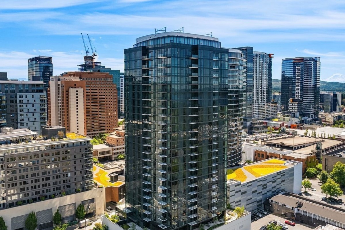 Avenue Bellevue Residences Tower Bellevue exterior