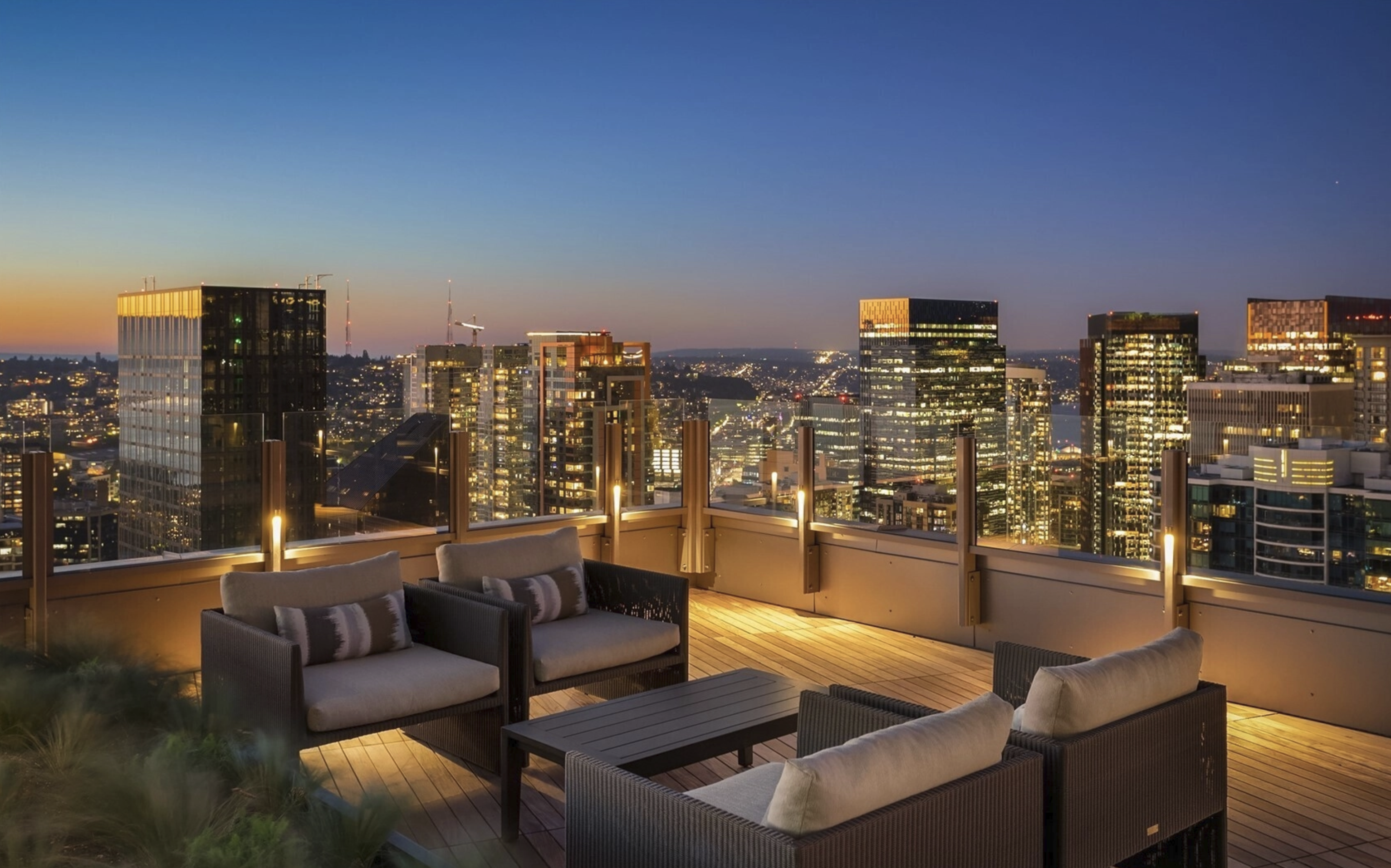 Emerald rooftop deck, second view